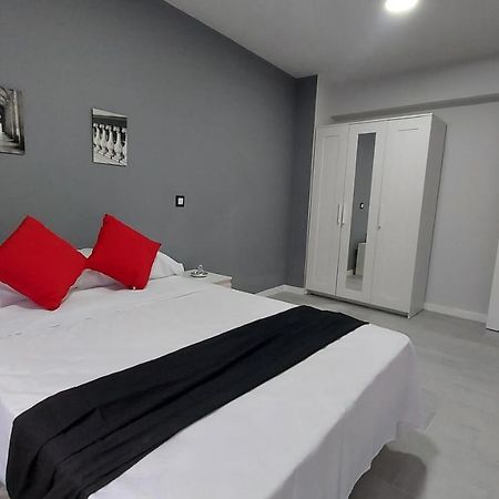 Madrid Homely Apartament מראה חיצוני תמונה